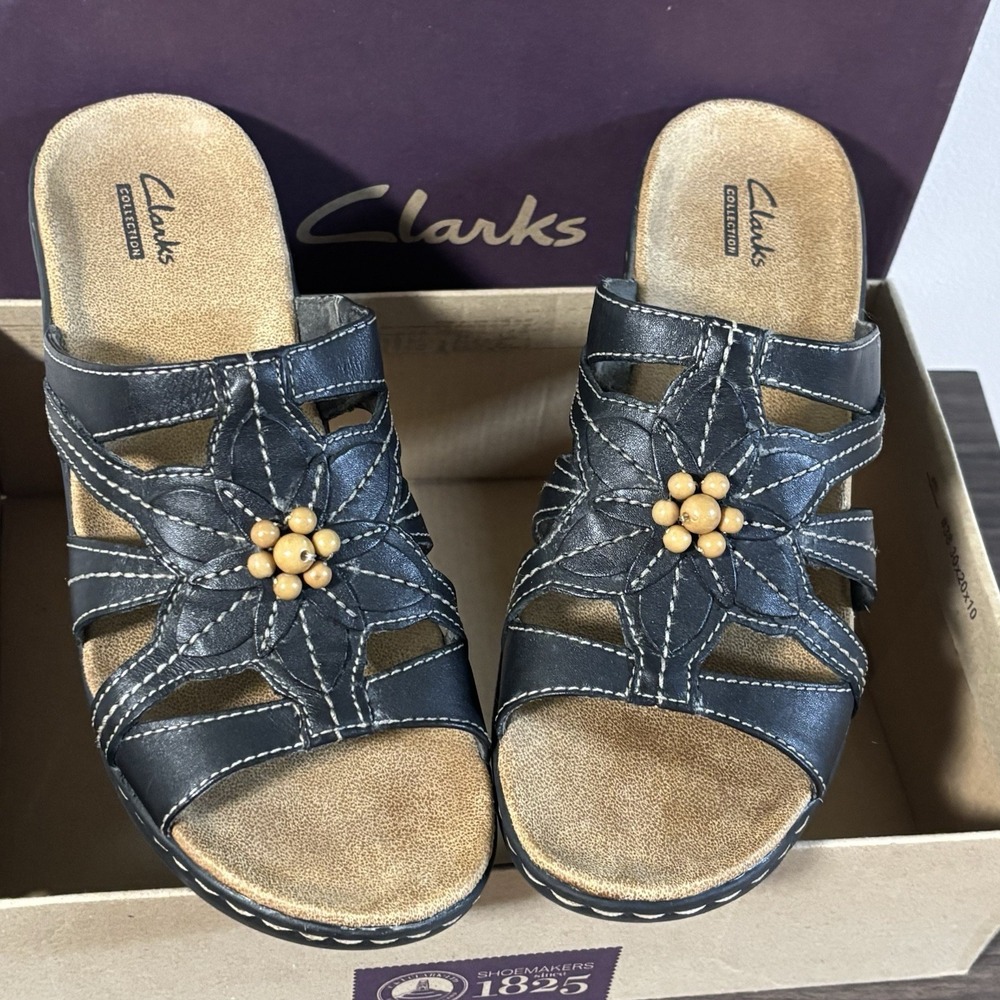 Clarks Leather Slide Lexi Sandal with Bead Detail